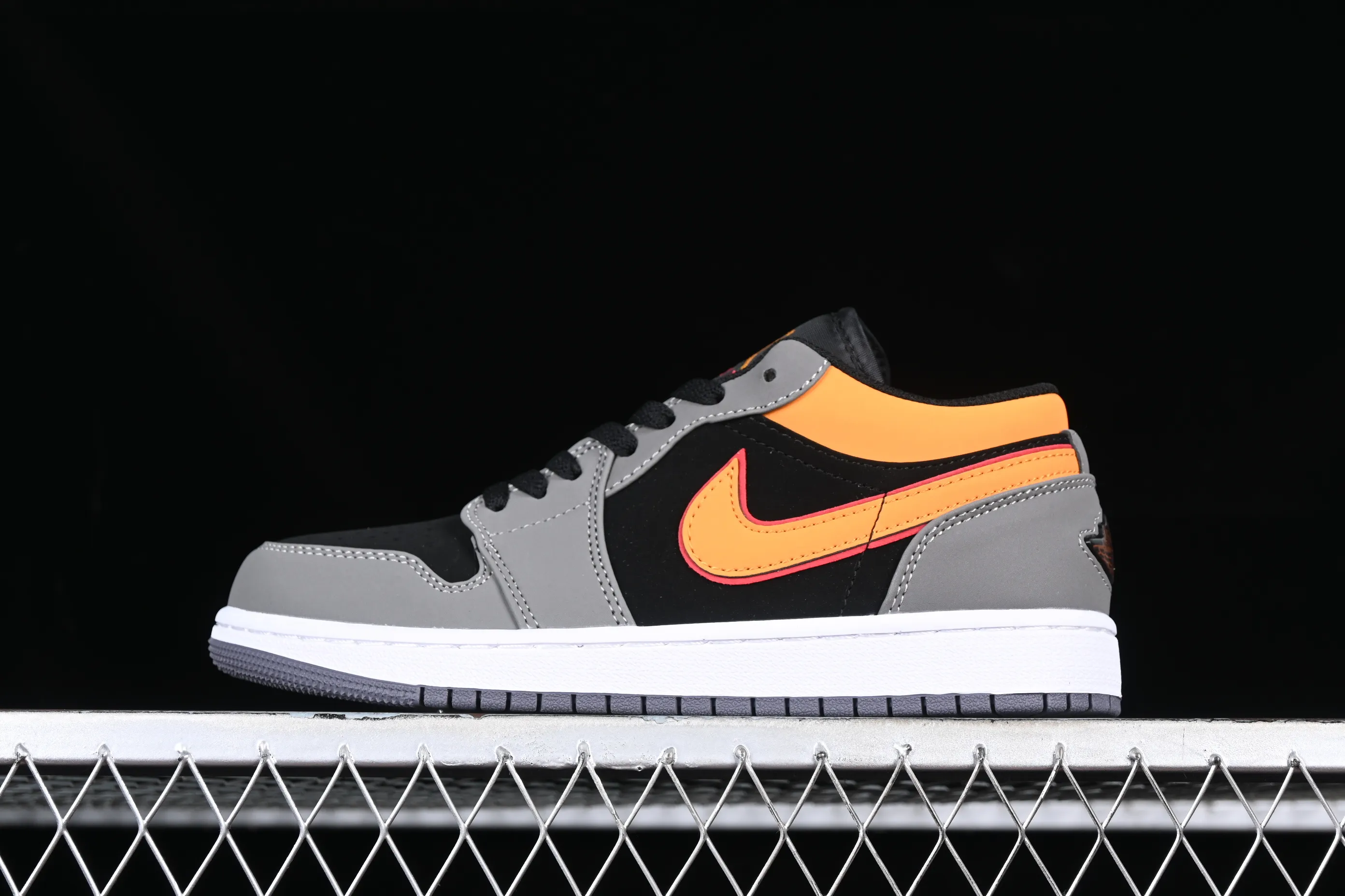 All categories Air Jordan Jordan series basketball shoes Air Jordan 1 Low Z version Air Jordan 1 Low "Black Orange" AJ1 Joe 1 light stone black and yellow FN7308-008